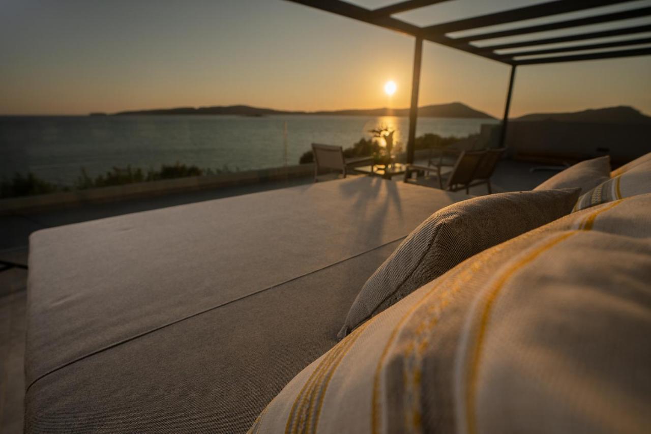 Zoe Seaside Resort 吉亚洛瓦 外观 照片